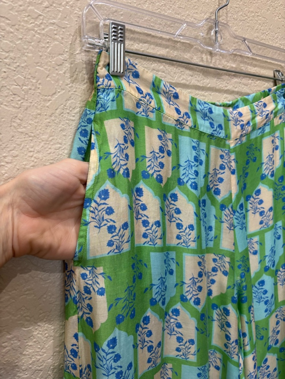 Verandah Flared Wide Leg Pants Green Floral Lightweight Boho Whimsigoth Size XS - Picture 3 of 10